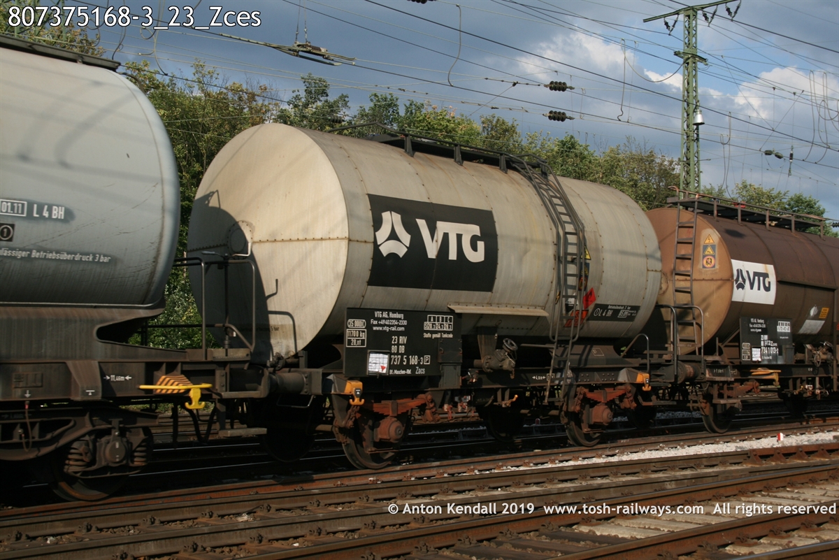 807375168-3_23_Zces.jpg
